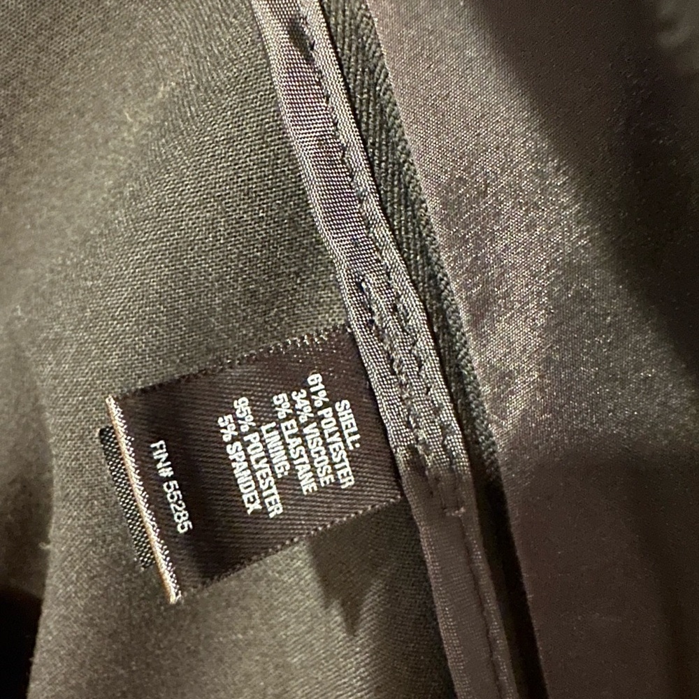 Express Women's Blazer In Black - Picture 6 of 6